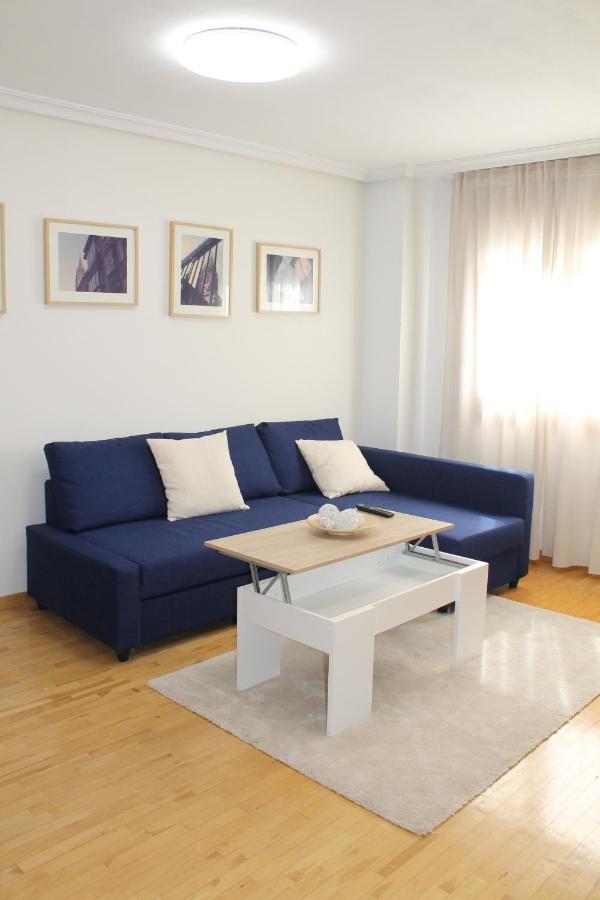 Duenas Apartamento Oviedo Exterior foto